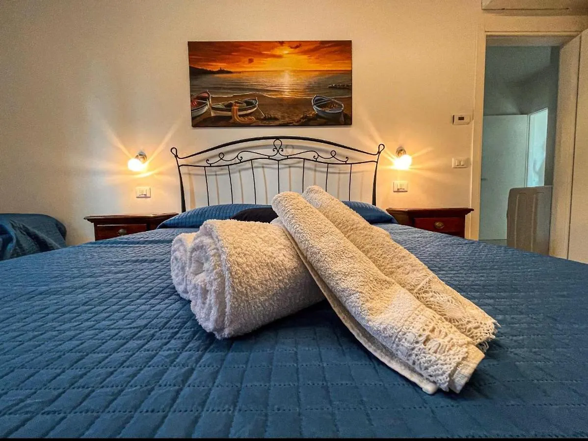 Agriturismo Le Ghirlande Valeggio sul Mincio 0*,  Italy